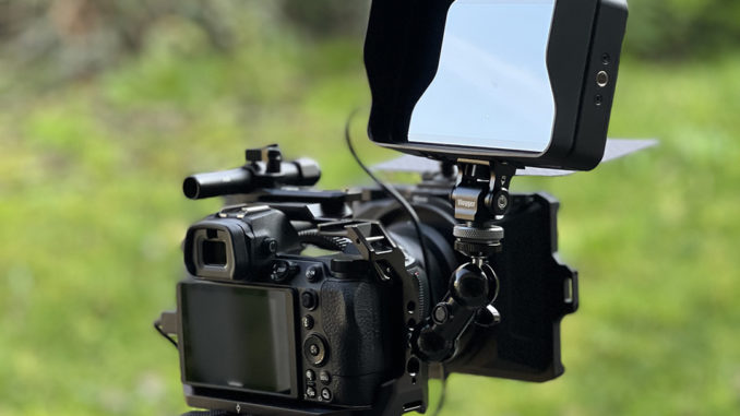Nikon Z6 II avec moniteur vidéo, cage, Follow focus et matte box